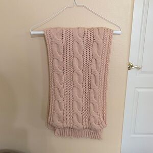 New Cable Knit Scarf in Soft Pink